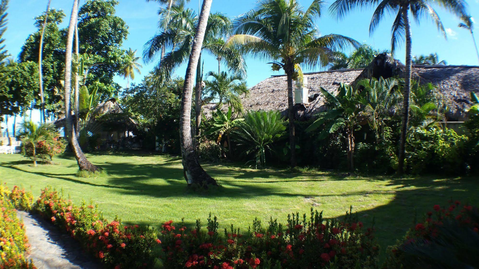 Hotel Los Pinos Las Terrenas Esterno foto