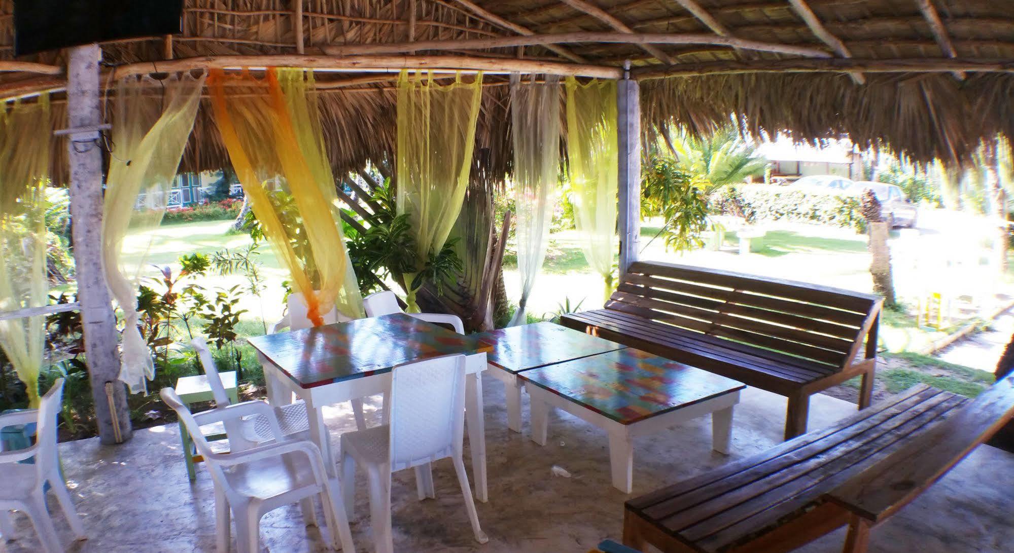 Hotel Los Pinos Las Terrenas Esterno foto